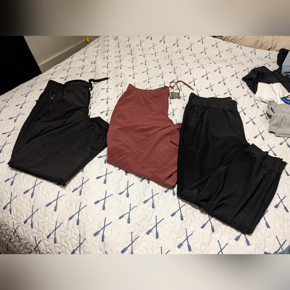 Clothing lot size large